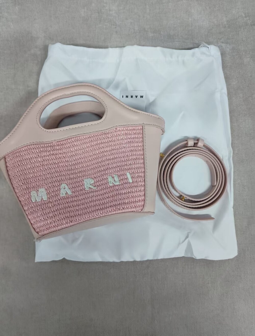 💟Marni Pink Mini Woven Tote Bag Summer Essential - Picture 6 of 7